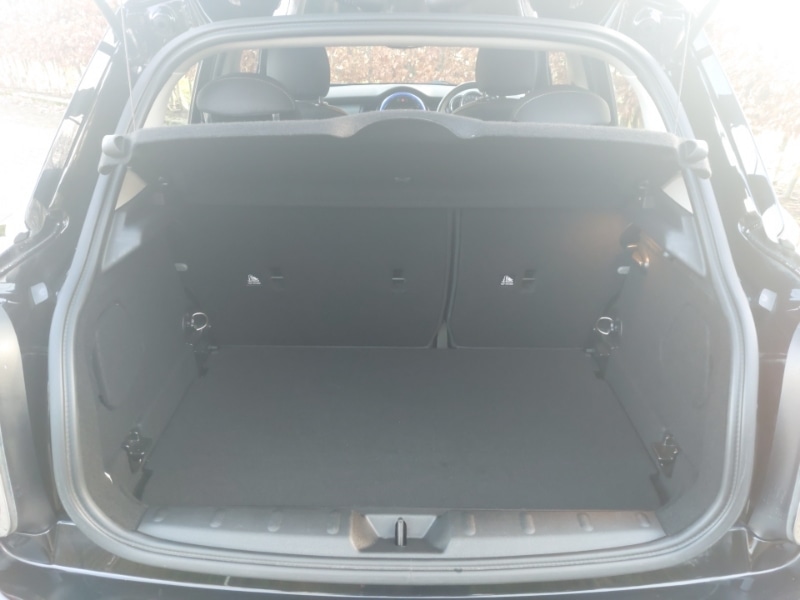 Used MINI Hatch 2019 for sale - 77049491: Photo 8