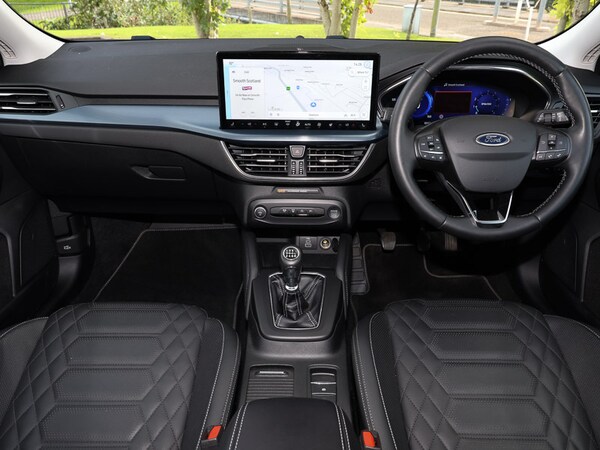 Used Ford Focus 2022 for sale - 76052780: Photo 4