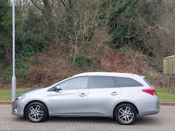 Used Toyota Auris 2015 for sale - 78023418: Photo