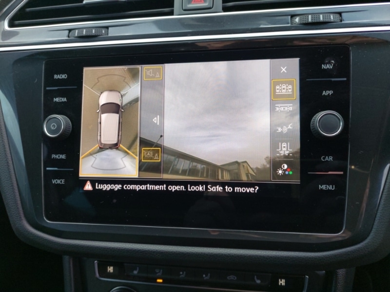 Used Volkswagen Tiguan 2019 for sale - 77223767: Photo 10