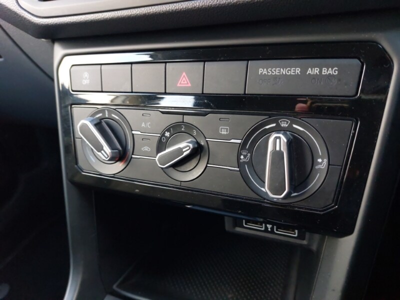 Used Volkswagen T-Cross 2019 for sale - 76860471: Photo 17