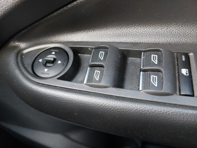 Used Ford Kuga 2015 for sale - 76864455: Photo 14