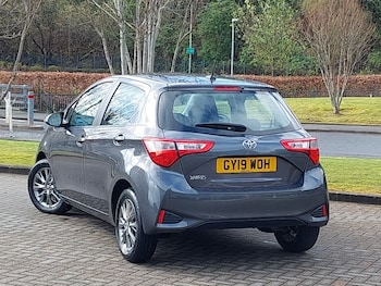 Used Toyota Yaris 2019 for sale - 78269024: Photo
