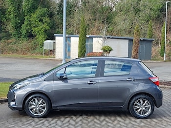 Used Toyota Yaris 2019 for sale - 78269024: Photo