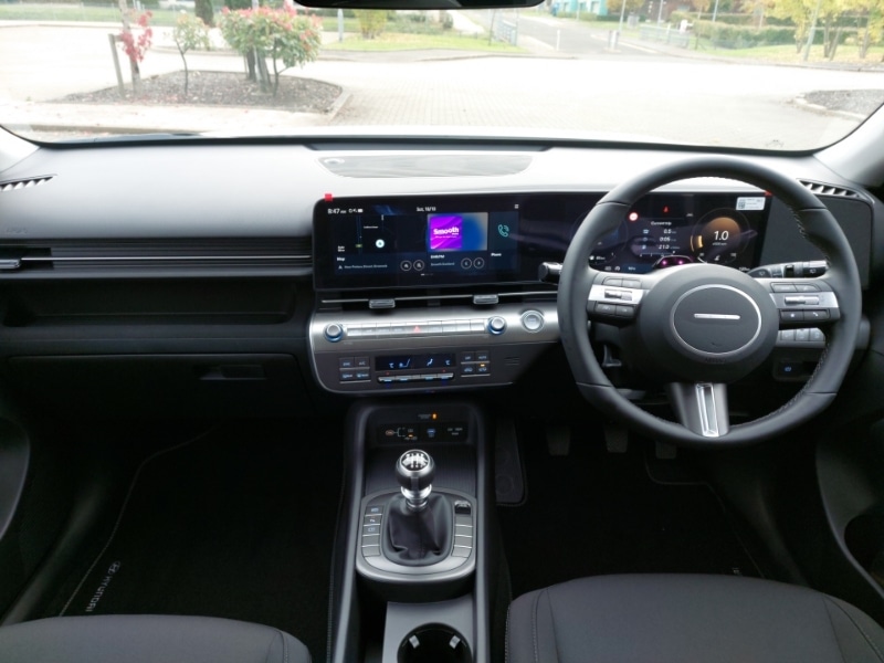 Used Hyundai KONA 2025 for sale - 76311619: Photo 2