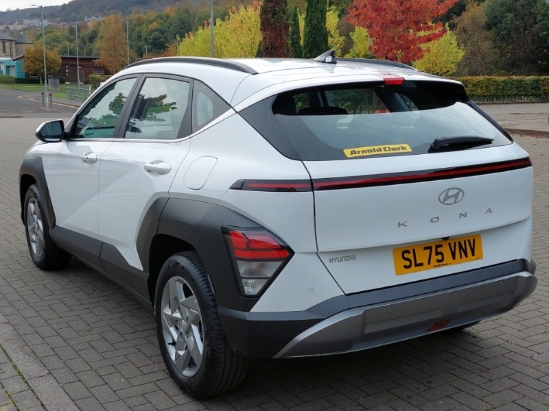Used Hyundai KONA 2025 for sale - 76311619: Photo 3