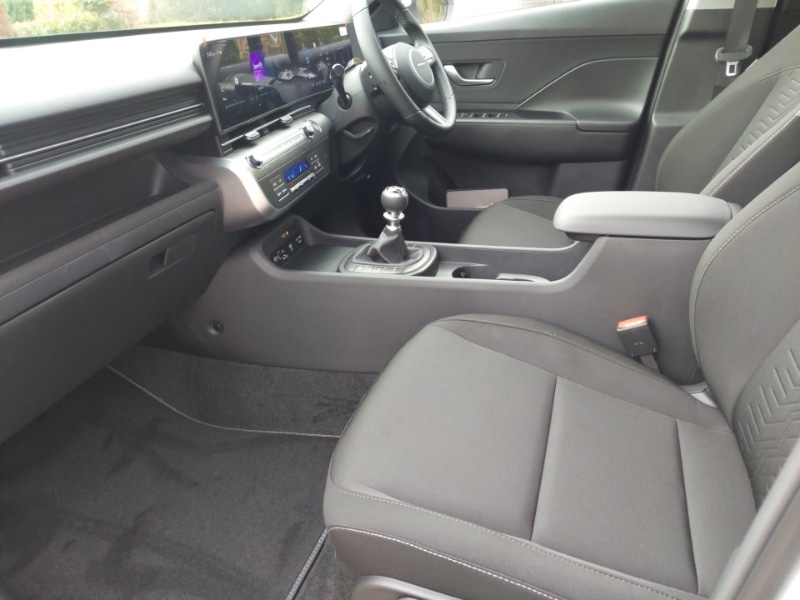 Used Hyundai KONA 2025 for sale - 76311619: Photo 5