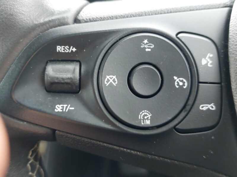 Used Vauxhall Astra 2018 for sale - 77999403: Photo 13