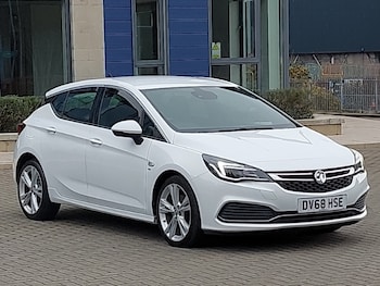 Used Vauxhall Astra 2018 for sale - 77999403: Photo