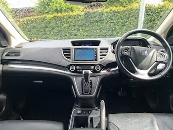 Used Honda CR-V 2018 for sale - 79171305: Photo