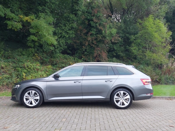 Used Skoda Superb 2021 for sale - 76053438: Photo 4