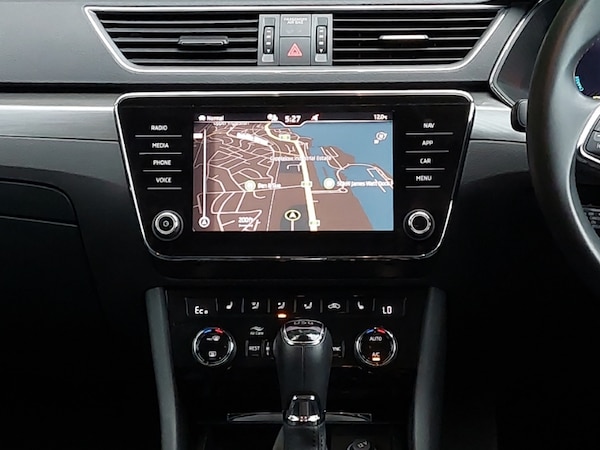 Used Skoda Superb 2021 for sale - 76053438: Photo 7