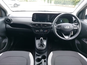 Used Hyundai i10 2025 for sale - 76493123: Photo