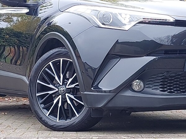 Used Toyota C-HR 2017 for sale - 76301843: Photo 9