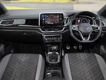 Used Volkswagen T-Roc 2022 for sale - 77265526: Photo