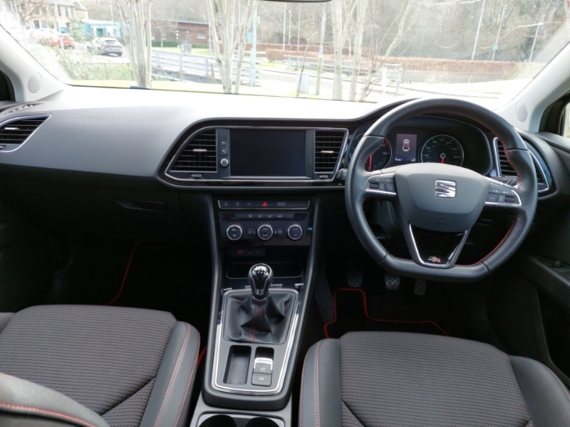 Used SEAT Leon 2019 for sale - 77690151: Photo 2
