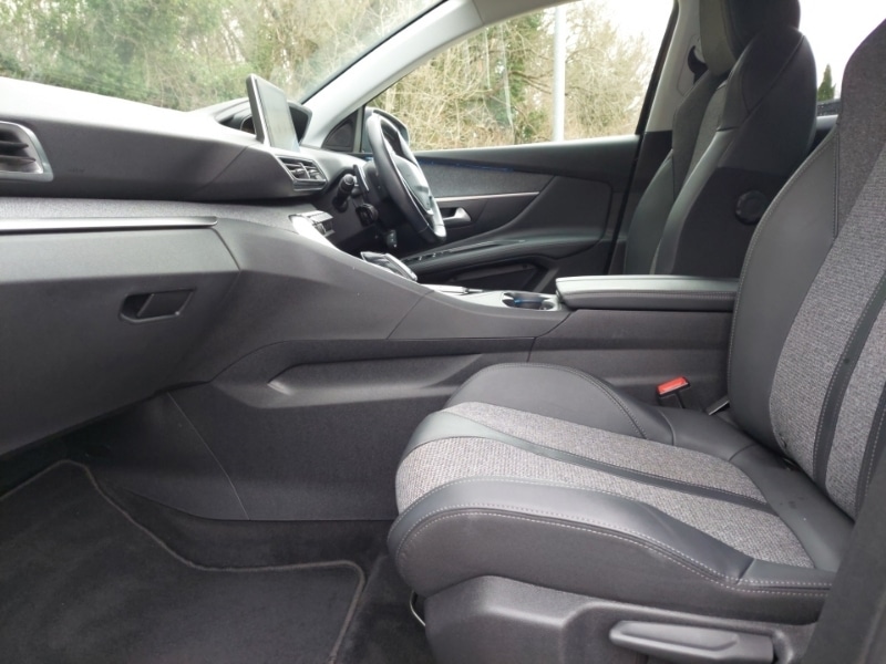 Used Peugeot 3008 2019 for sale - 77531219: Photo 5