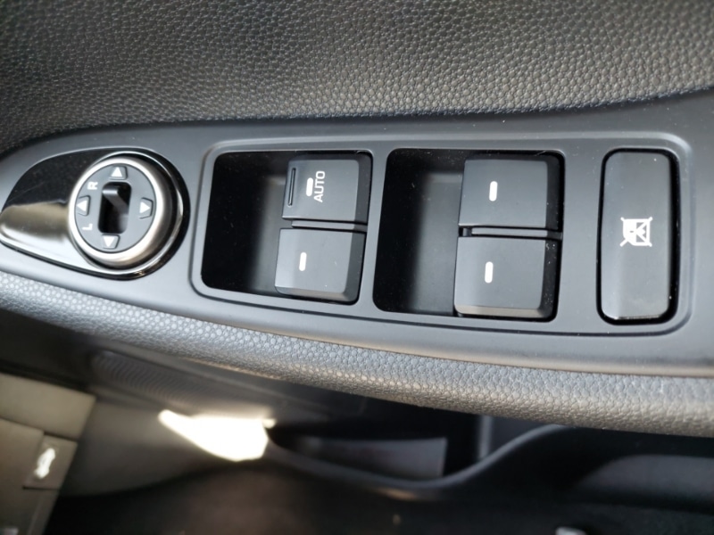 Used Hyundai i20 2017 for sale - 77947451: Photo 15