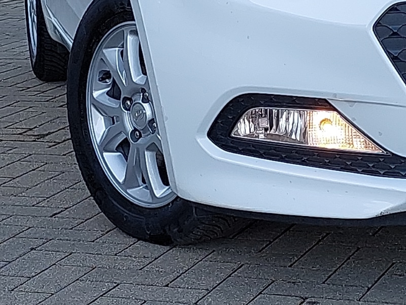 Used Hyundai i20 2017 for sale - 77947451: Photo 9