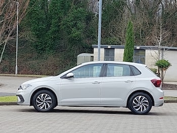 Used Volkswagen Polo 2024 for sale - 77405273: Photo