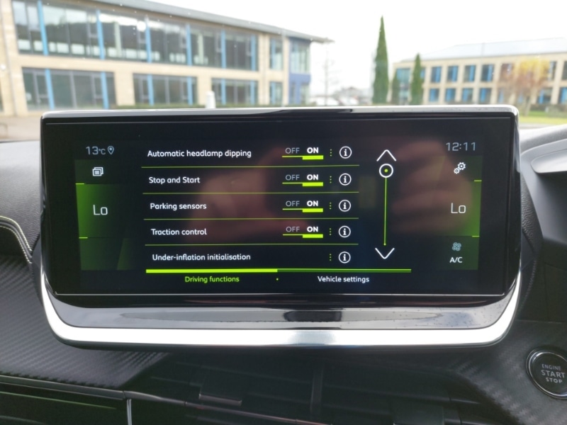 Used Peugeot 2008 2021 for sale - 76721920: Photo 11