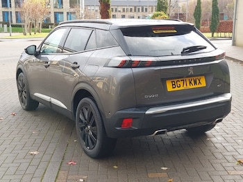 Used Peugeot 2008 2021 for sale - 76721920: Photo