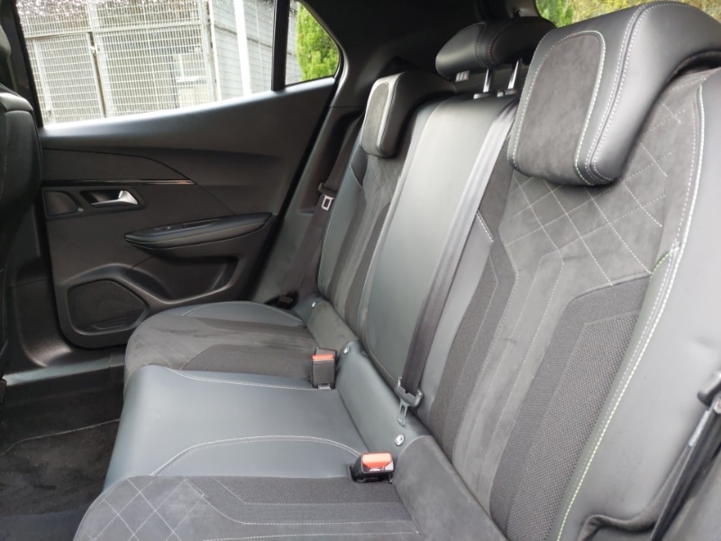 Used Peugeot 2008 2021 for sale - 76721920: Photo 6