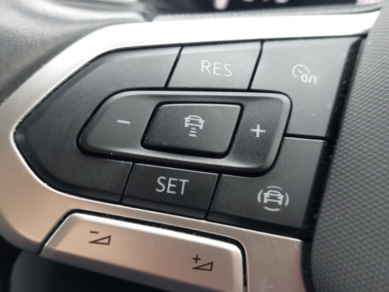 Used Volkswagen T-Roc 2022 for sale - 77502993: Photo 12