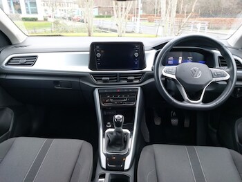 Used Volkswagen T-Roc 2022 for sale - 77502993: Photo