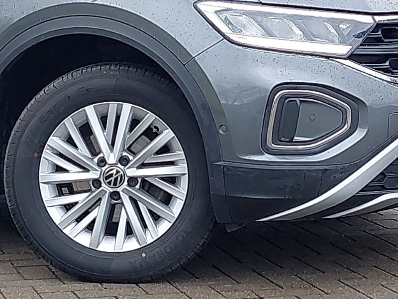 Used Volkswagen T-Roc 2022 for sale - 77502993: Photo 9