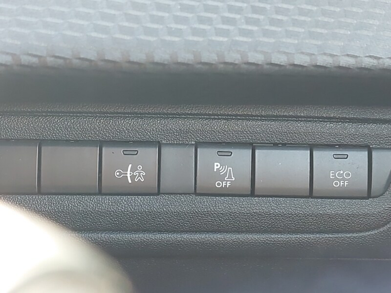 Used Peugeot 208 2018 for sale - 78156105: Photo 14