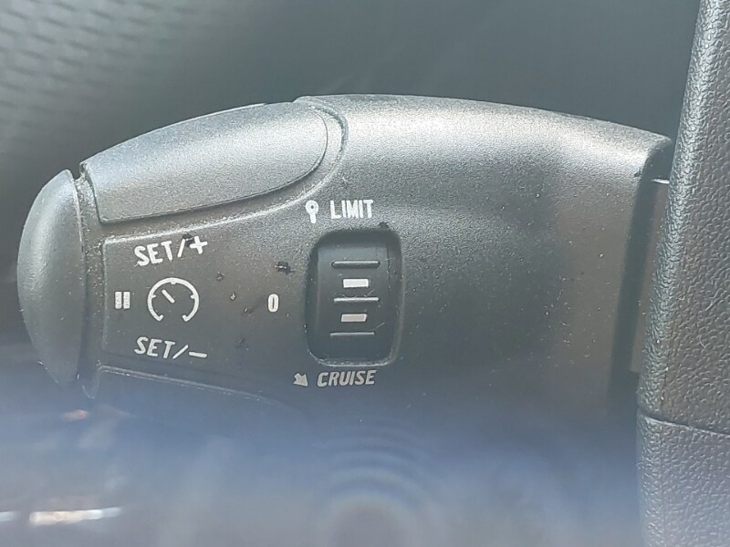 Used Peugeot 208 2018 for sale - 78156105: Photo 15