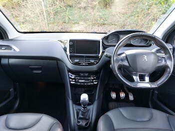 Used Peugeot 208 2018 for sale - 78156105: Photo