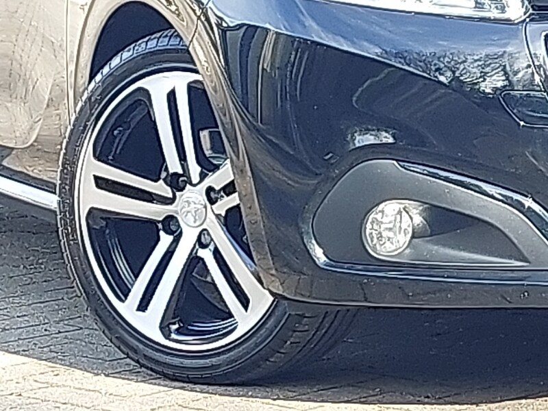 Used Peugeot 208 2018 for sale - 78156105: Photo 9