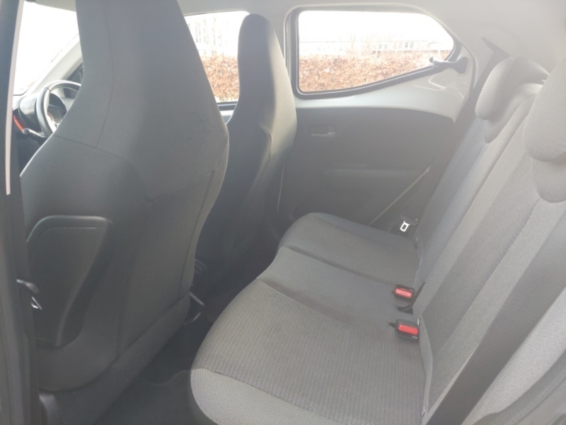 Used Toyota AYGO 2021 for sale - 76880089: Photo 6