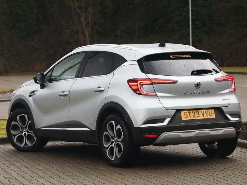 Used Renault Captur 2023 for sale - 77439467: Photo 3