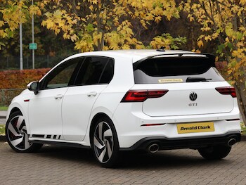 Used Volkswagen Golf 2021 for sale - 77201870: Photo