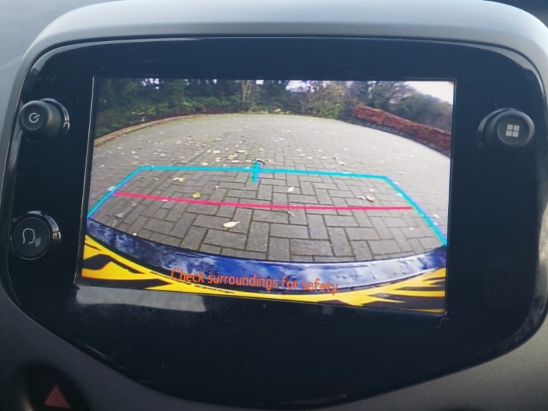 Used Toyota AYGO 2021 for sale - 76749221: Photo 16