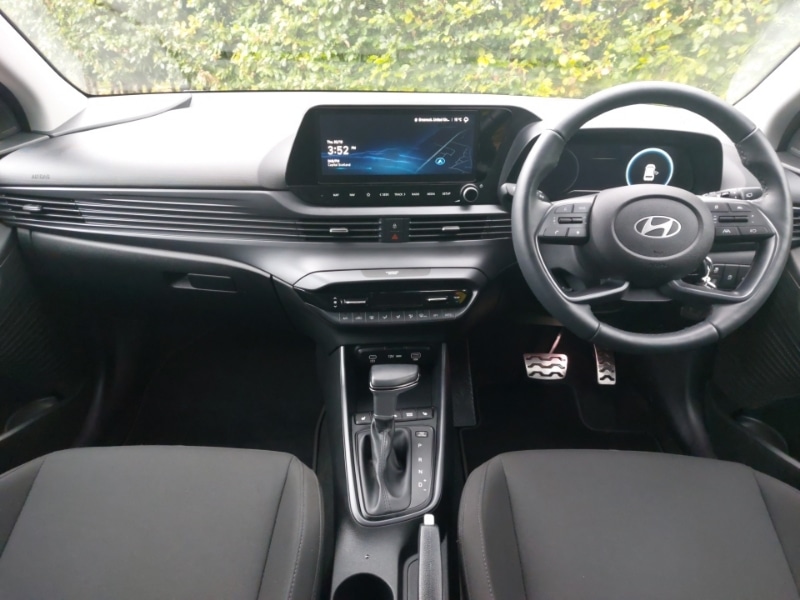 Used Hyundai BAYON 2024 for sale - 76160663: Photo 2