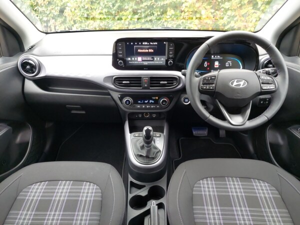 Used Hyundai i10 2025 for sale - 76297925: Photo 2