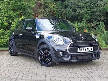 Used MINI Hatch 2019 for sale - 75963971: Photo
