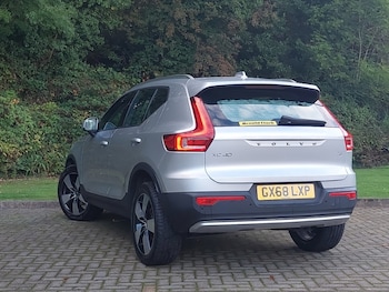 Used Volvo XC40 2018 for sale - 75882953: Photo