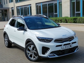 Used Kia Stonic 2023 for sale - 79510669: Photo