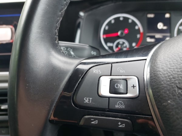 Used Volkswagen Polo 2018 for sale - 75989298: Photo 14