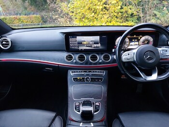 Used Mercedes-Benz E Class 2020 for sale - 76471542: Photo