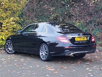 Used Mercedes-Benz E Class 2020 for sale - 76471542: Photo