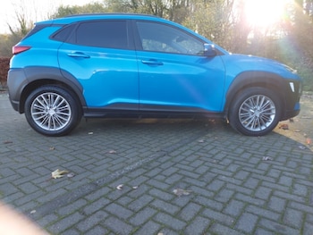 Used Hyundai KONA 2018 for sale - 76579361: Photo