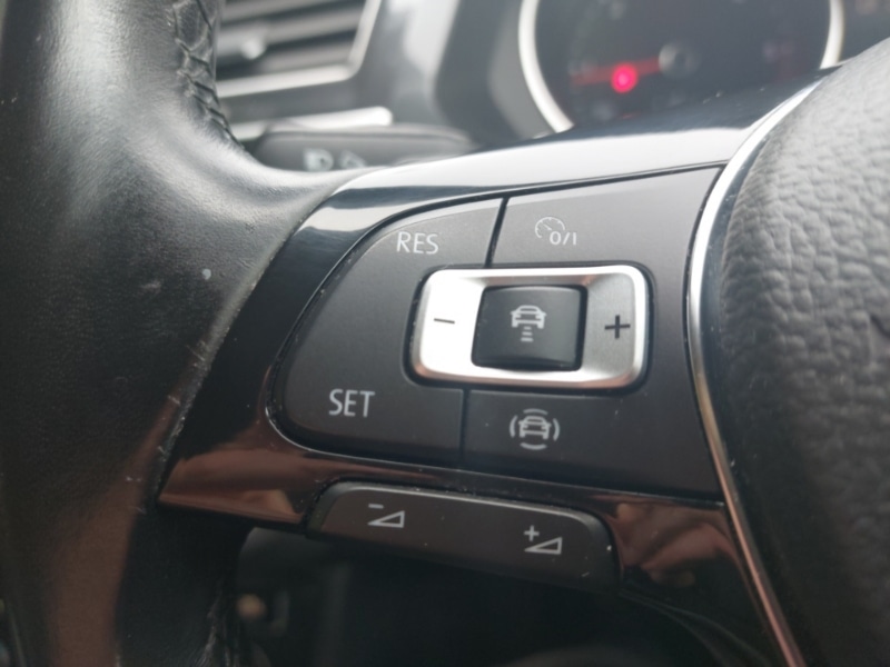 Used Volkswagen Tiguan 2018 for sale - 76471540: Photo 12