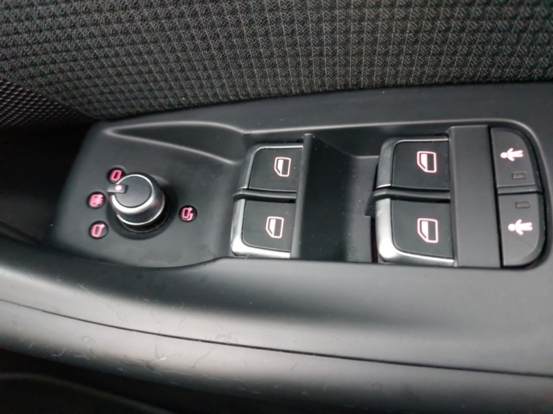 Used Audi Q3 2016 for sale - 76560254: Photo 19