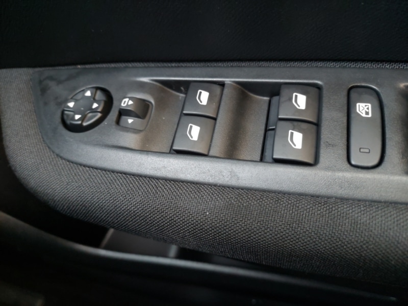 Used Peugeot 208 2022 for sale - 77189914: Photo 16